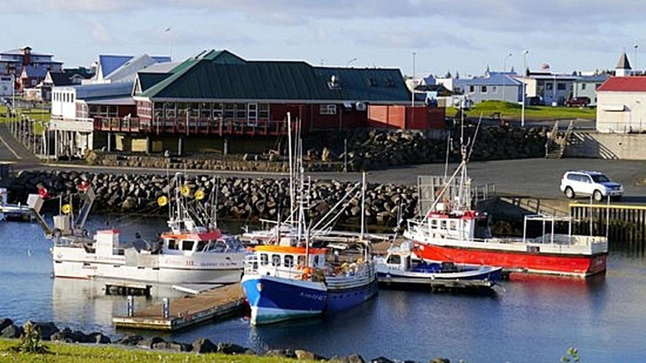 Hotel Duus By Keflavik Airport Exteriör bild