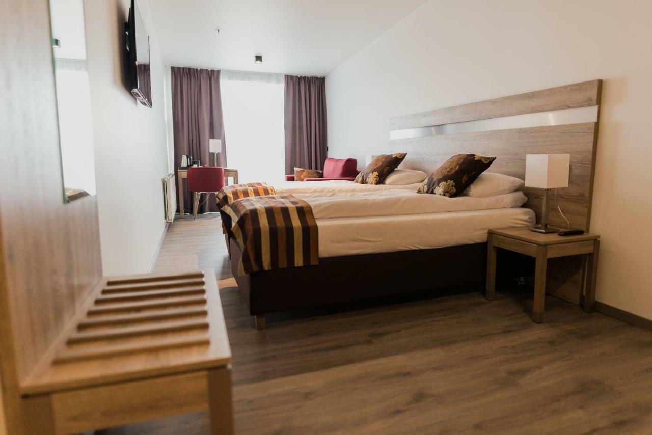 Hotel Duus By Keflavik Airport Exteriör bild